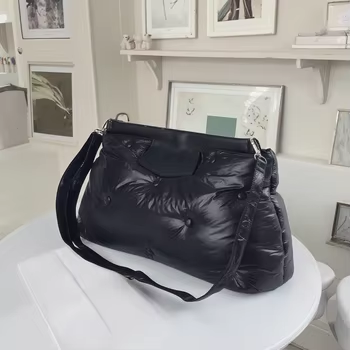 Nieuwe stijlvolle donzen crossbodytas, zacht en lichtgewicht, grote capaciteit